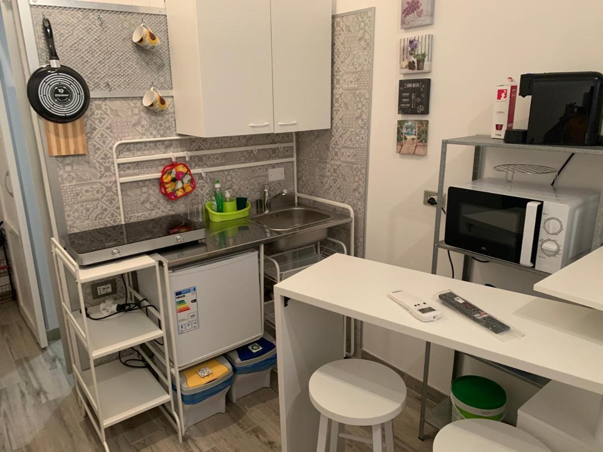 Apartament La Stanza Nel Borgo Bolonia Zewnętrze zdjęcie